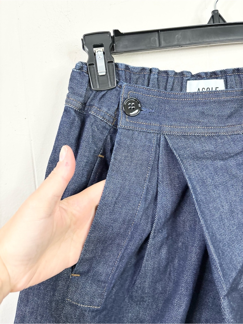 Agolde pleated dark wash long jorts shorts denim size 27 new pull on - Picture 3 of 6